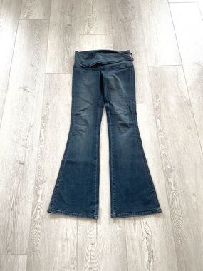Guido & Mary | Dark Blue Flare Women’s Jeans
